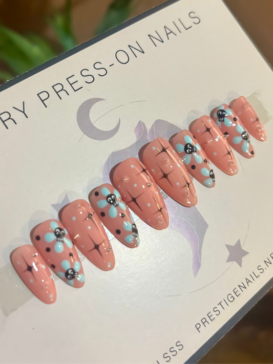 The Studded Spring Set