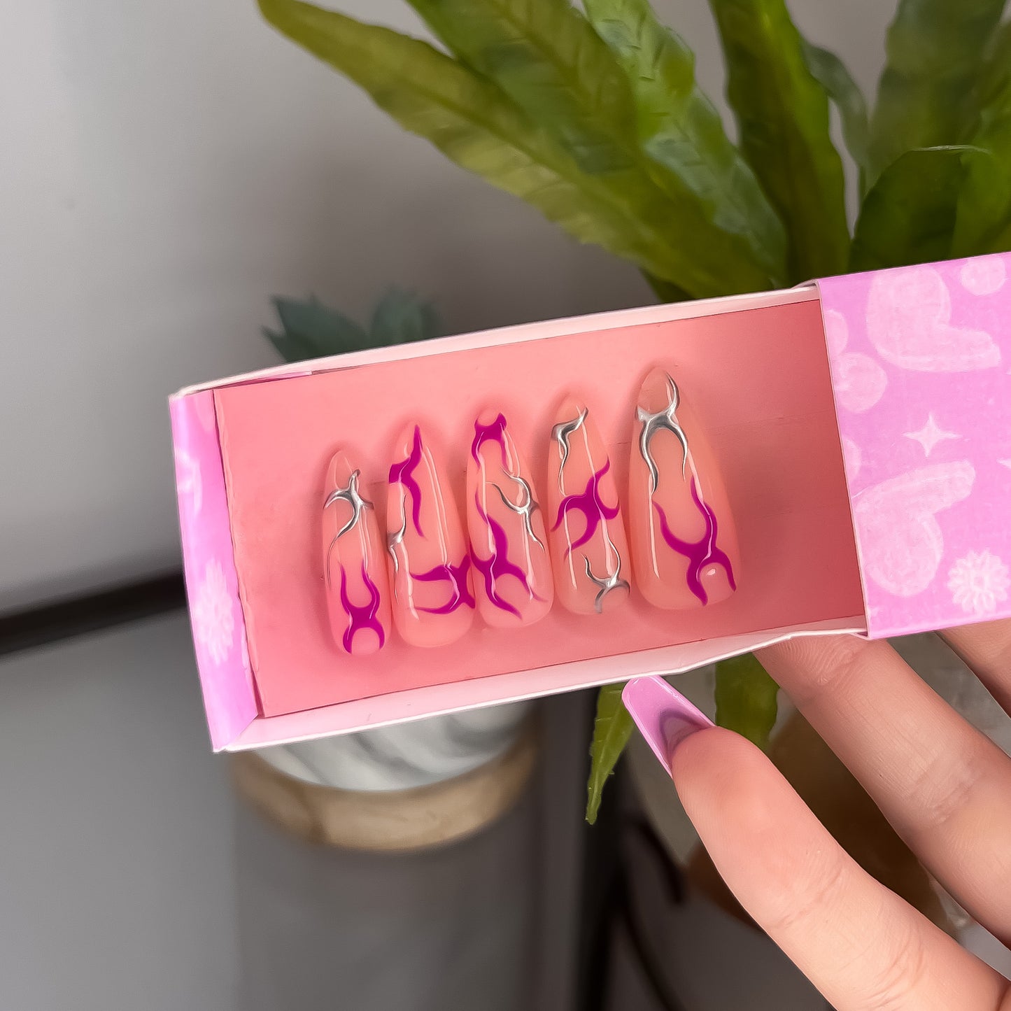 The Purple Dagger Set