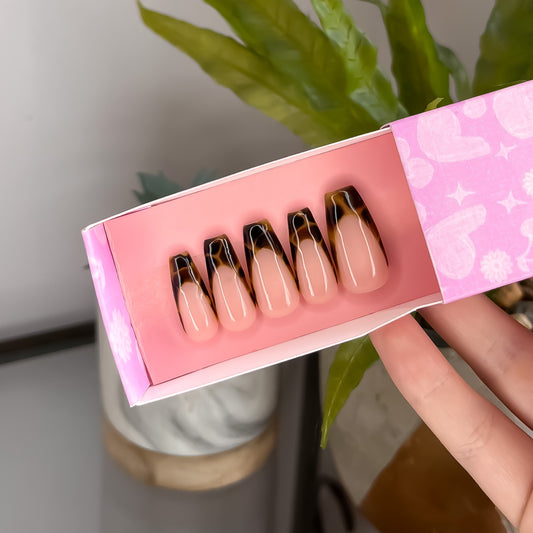 The Tortoise French Tip Set