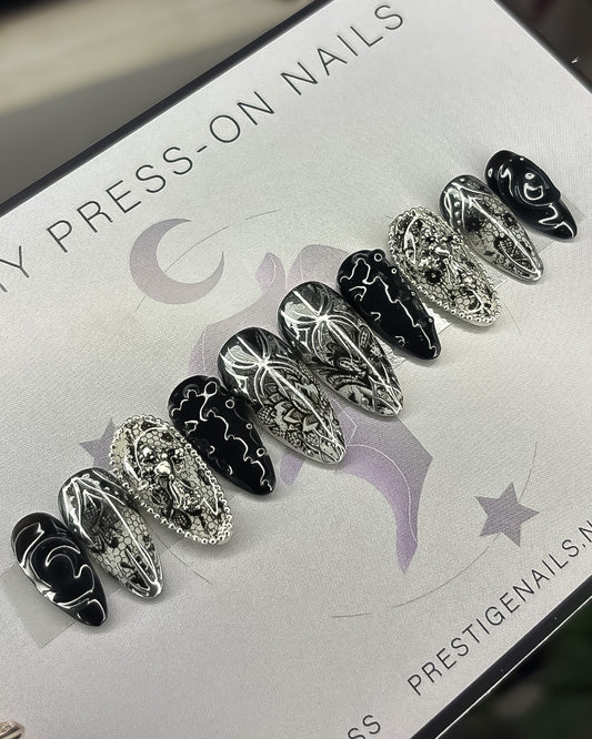 The Gothic Reverence Set