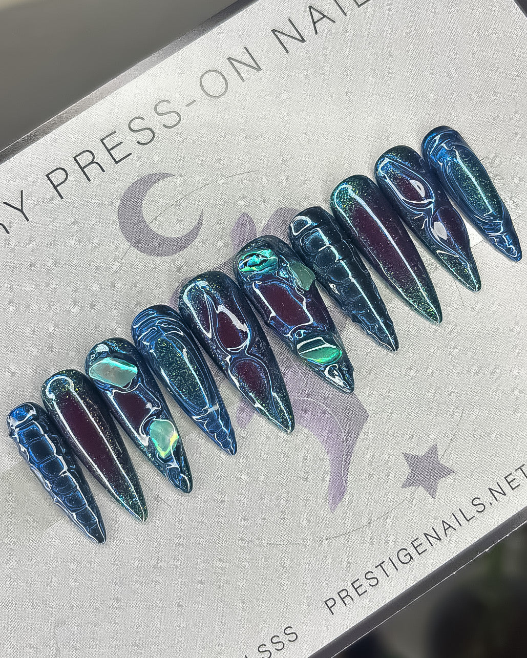 The Aurora Nights Set