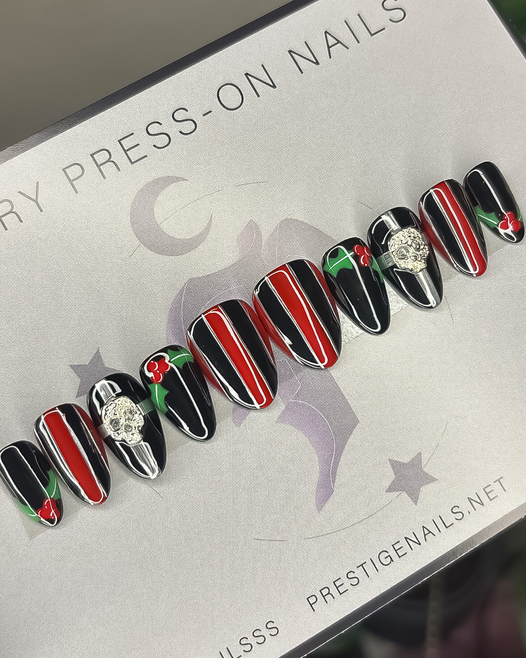 The Anti-Christmas Set