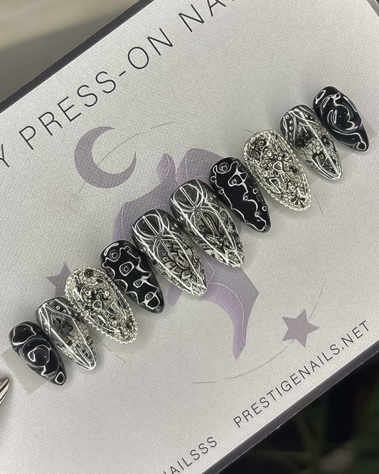 The Gothic Reverence Set