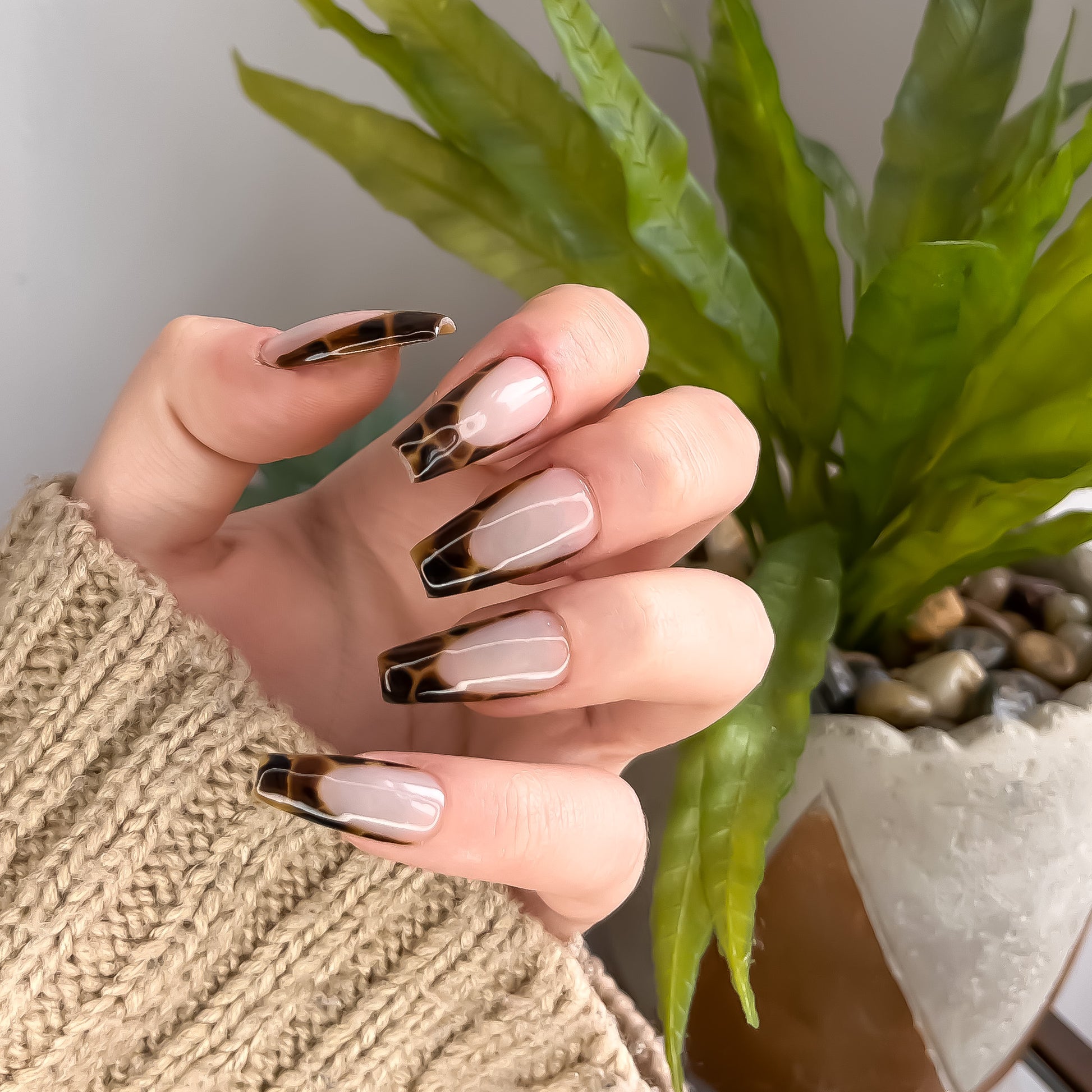 Tortoise Shell French Tip Luxury Press On Nails – Prestige Nails